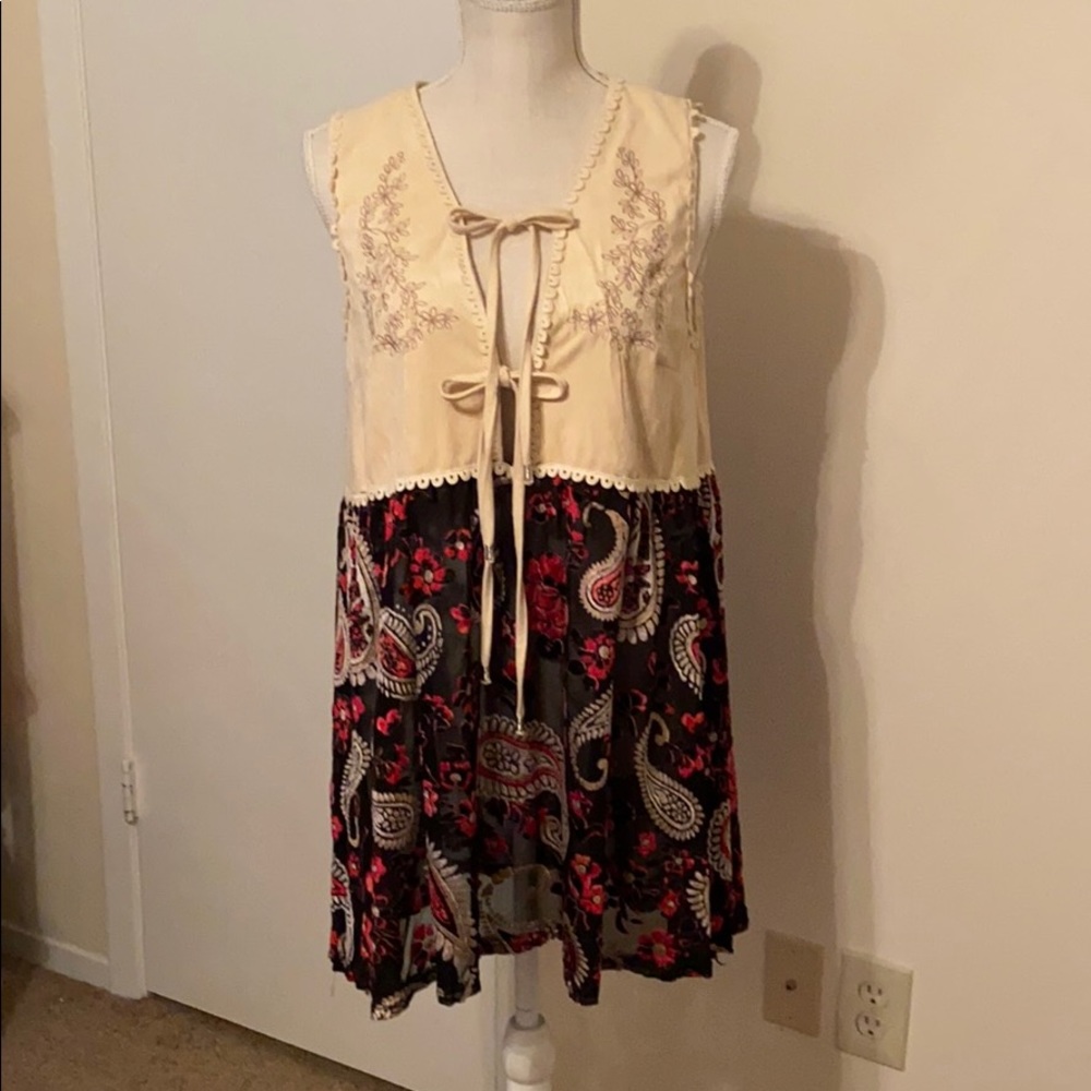 •Paisley baby doll dress